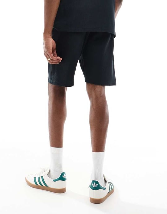 ONLY & SONS texturerade shorts set i svart - Image 2