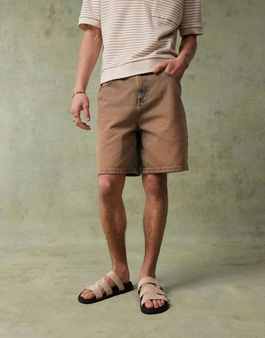 ASOS DESIGN standardlängd denimjort i brun nyans - Image 2