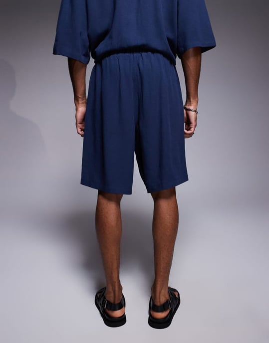 ASOS DESIGN koordshorts i lång längd i marinblått - Image 4