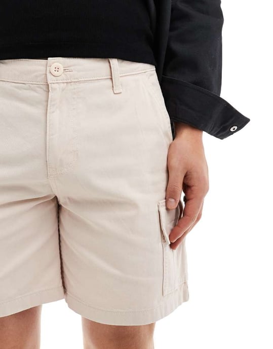 ASOS DESIGN passform cargoshorts i stenbeige - Image 2