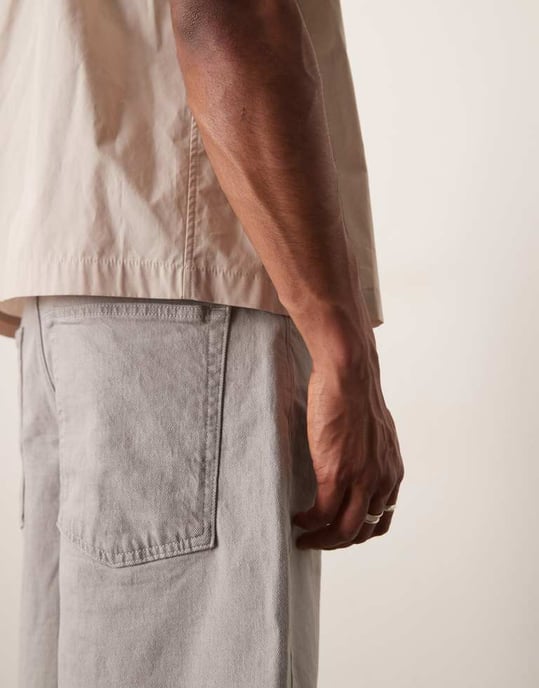 ASOS DESIGN långa denimshorts med dragsko i ecru - Image 3