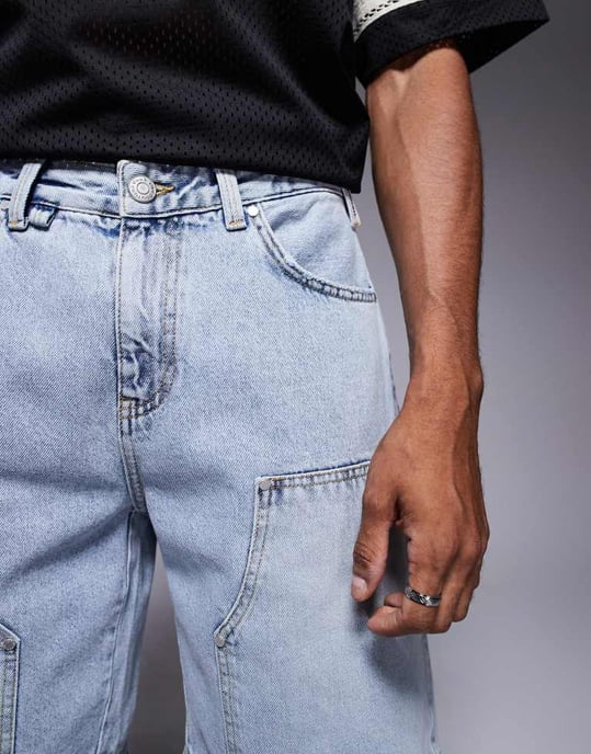 Couture Club denim snickarshorts i ljusblå tvätt - Image 3