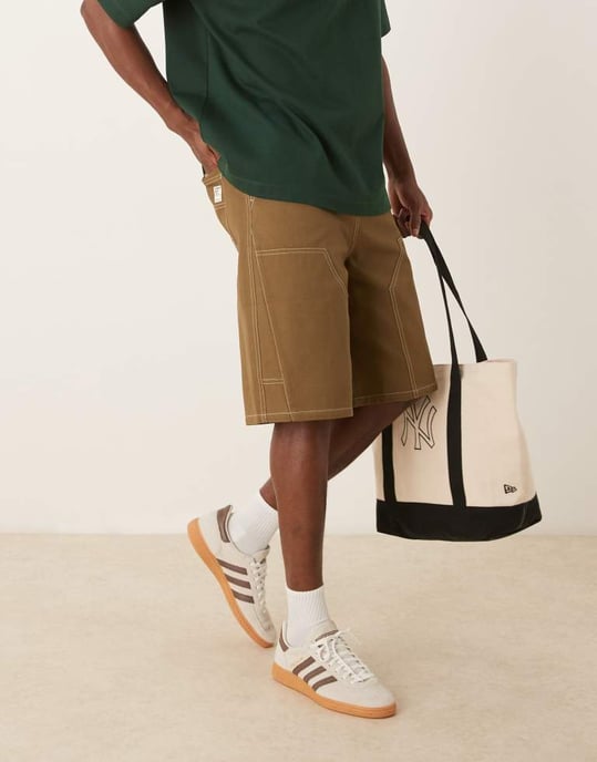 ASOS DESIGN långa shorts med snickardetaljer i brunt - Image 4