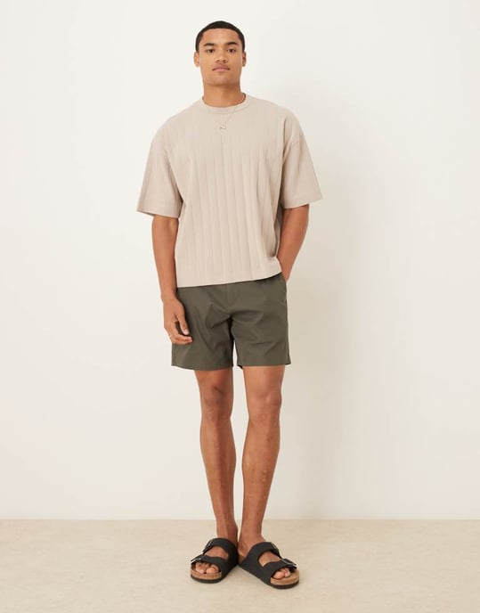 Abercrombie & Fitch 7\\' skräddarsydda shorts i khaki - Image 2