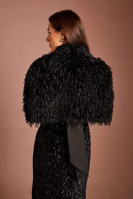 Black Faux Feather Fur Cropped Cape - Image 3