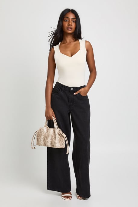 Premium Washed Sweetheart Neckline Bodysuit - Image 3