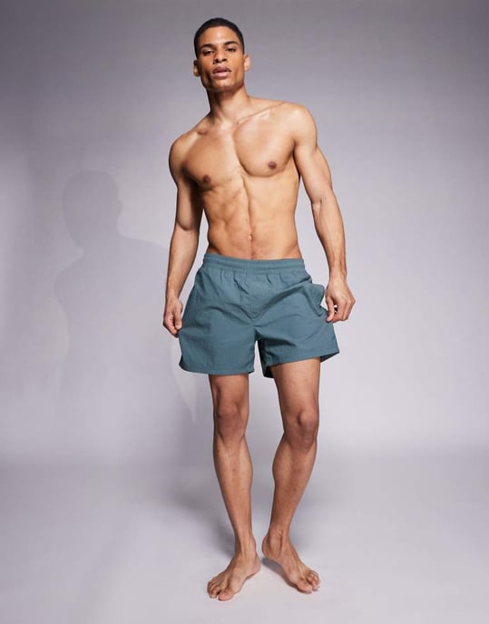 ASOS DESIGN badshorts i kort längd i grått - Image 2