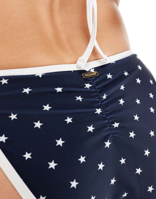 Hollister baddräkt med knyt i sidan, cheeki bikini-bottom i stjärntryck co-ord - Image 4