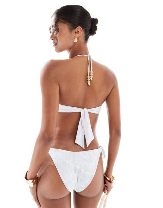 Hollister bandeau knyt-bikinitopp i vitt - Image 2