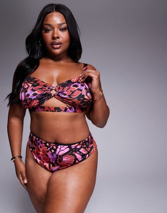 ASOS DESIGN Curve Brooke ring crop bikiniöverdel i fjärilsprint - Image 4
