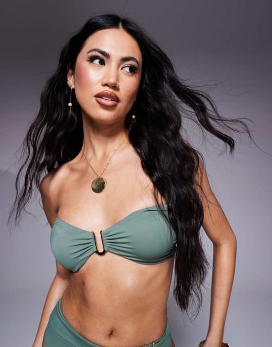 ASOS DESIGN Ella bandeau bikinitopp med guldtrim framtill i khaki - Image 3