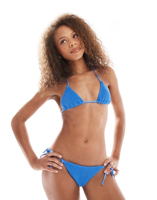 ASOS DESIGN Cara crochtad Santorini triangel-bikinitopp i blått - Image 2