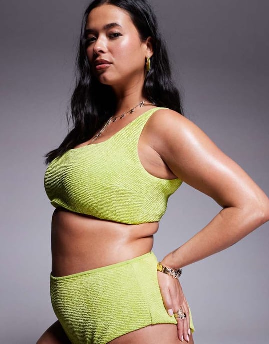 ASOS DESIGN Curve Bella texturerad bikinitopp i stark chartreuse - Image 3