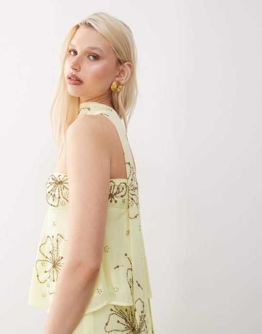 Återvunnen vintage begränsad upplaga bandeau-top med utskärning och matchande scarf med blommig broderidetalj i gult - Image 4