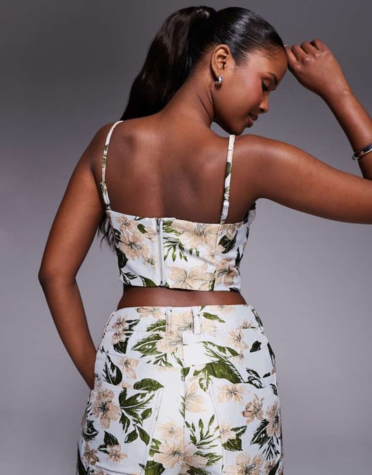ASOS LUXE co-ord jacquard 3D blommig topp i blommigt mönster - Image 4