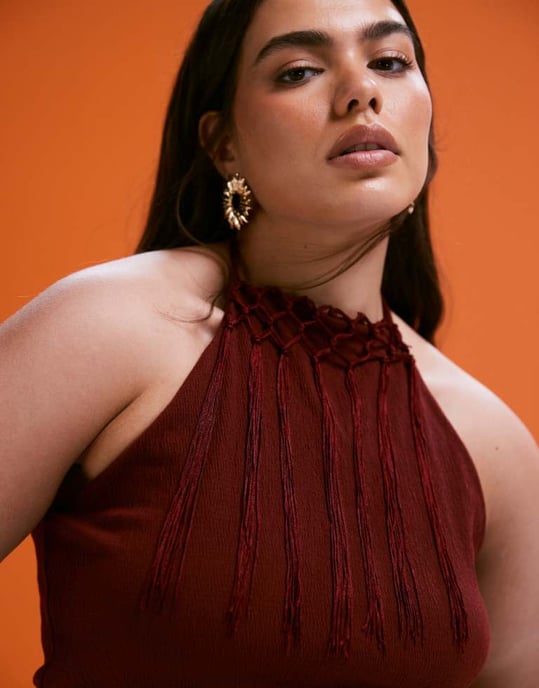 ASOS DESIGN Curve koordinerad fransad halterneck-top i rostfärg - Image 3