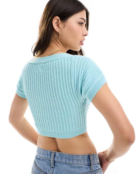 Cotton On tie front micro crop top in blue crochet - Image 2