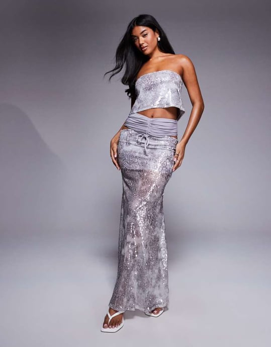 ASOS X THE SOURCED COLLECTION paljett bandeau co-ord topp i grått - Image 2
