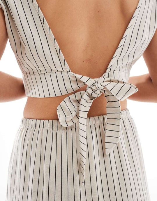 Vero Moda linnekänsla kort topp med knytskärning i stenrand - Image 3