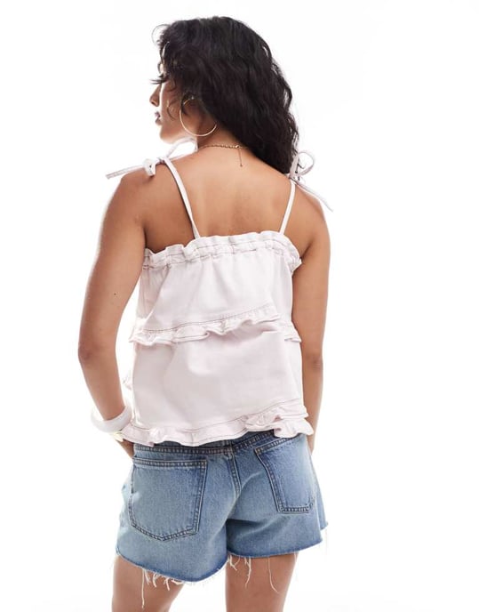 Miss Selfridge jeansfransad svängtopp i ljusrosa tvätt - Image 4