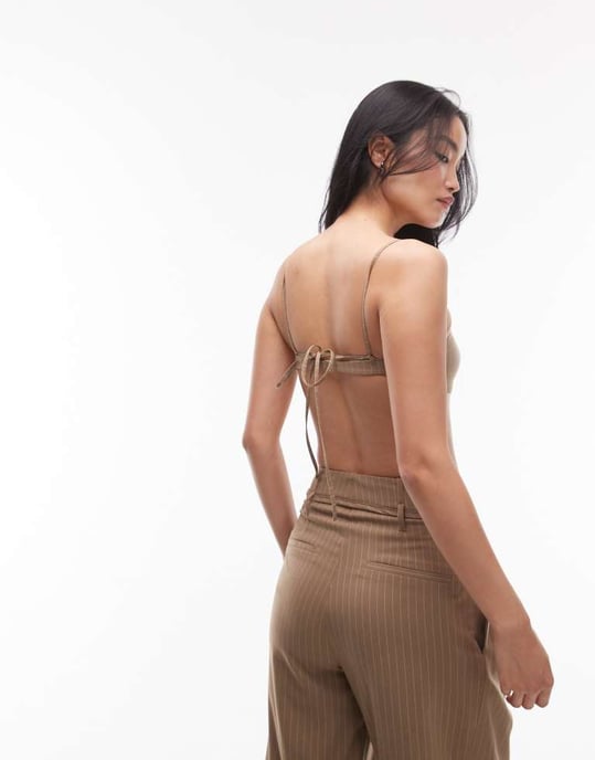 ASOS DESIGN skräddarsydd bralet i kamelrandig - Image 3