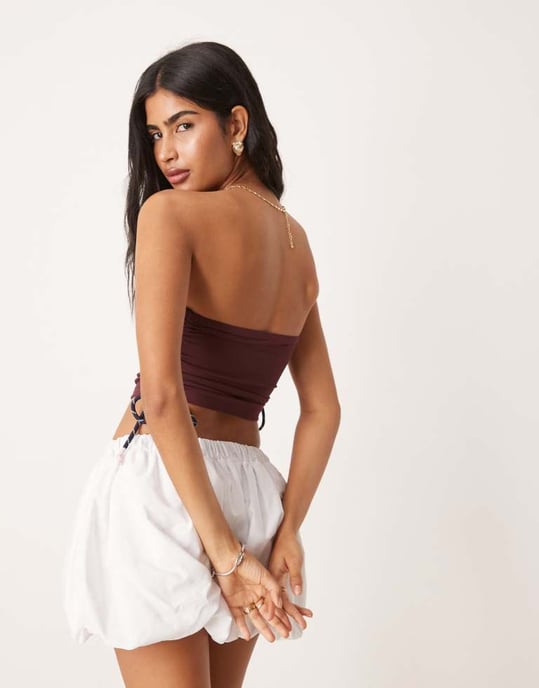 ASOS DESIGN bandeau med dragsko och sportiga snören i plommon - Image 3