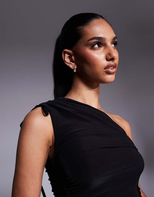 Kaiia exklusiv dubbellagd slinky one shoulder topp i svart - Image 3
