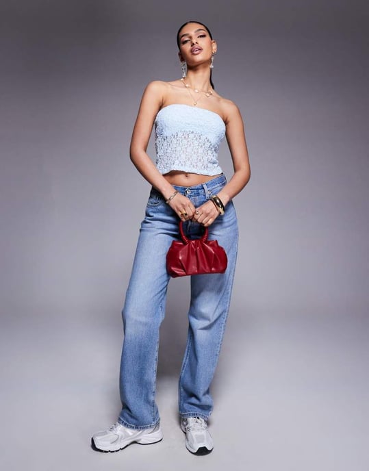 ASOS DESIGN skulpterad spets bandeau-topp i ljusblått - Image 2