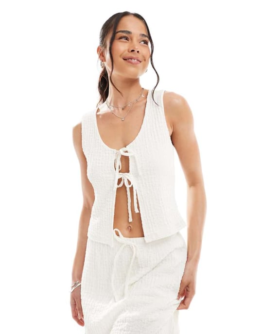 Miss Selfridge texturerad jersey knytfrontstopp i natur - Image 1