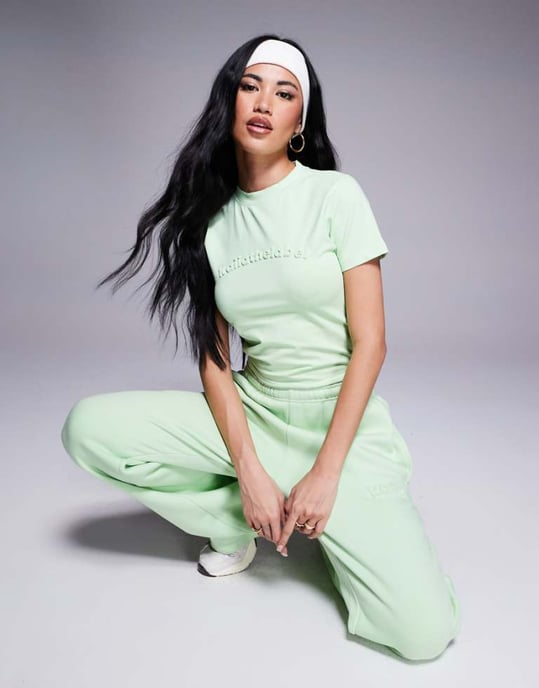 Kaiia prägling logotyp baby tee koord i lime sherbet - Image 1