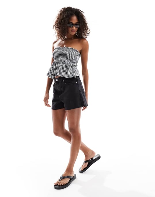 Cotton On bandeau topp i svart rutigt - Image 3