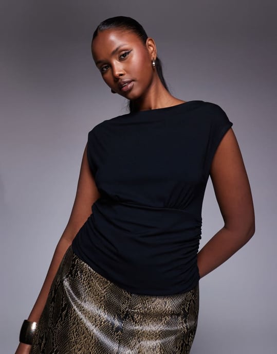 ASOS DESIGN slinky top med breda axelband och midjeskärning i svart - Image 1