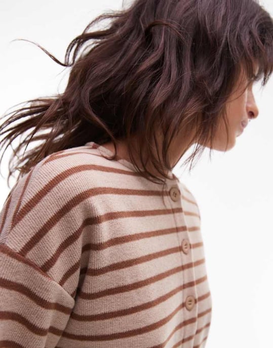 ASOS DESIGN borstad rand knapp-genom-top i havre - Image 2