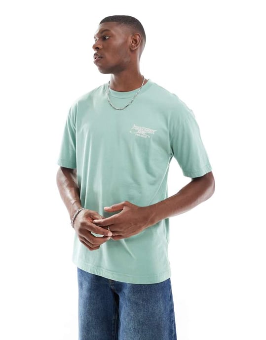 Hollister rygggrafik t-shirt i grön - Image 2