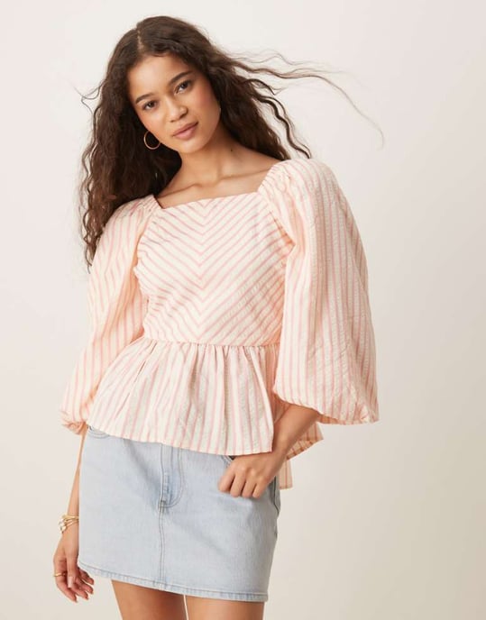 YAS knytband puffärm peplum topp med rand i rosa och krämfärgad - Image 1