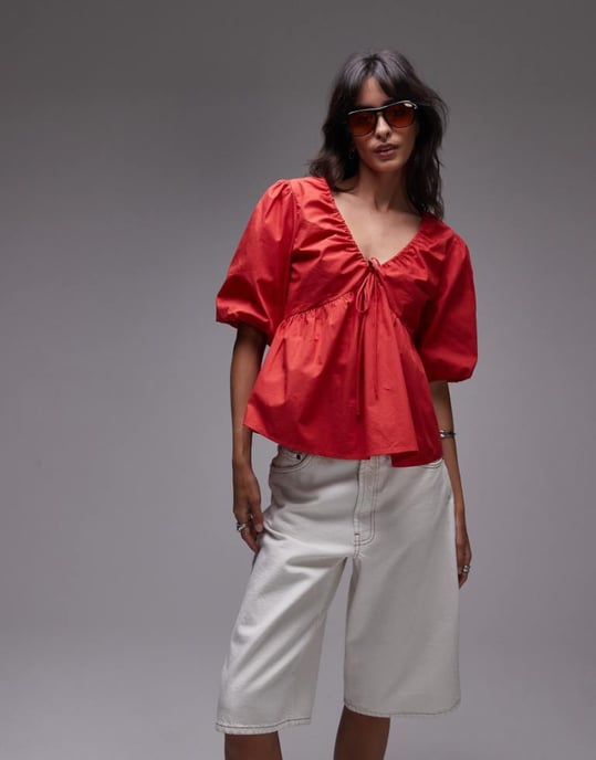 Topshop poplin puffärmstopp i röd - Image 1