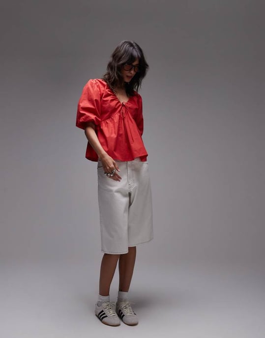Topshop poplin puffärmstopp i röd - Image 3