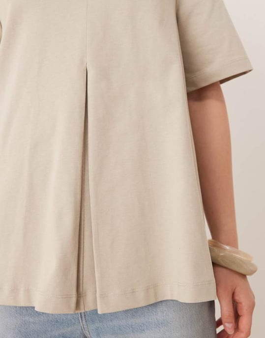 ASOS DESIGN veckad fram trapez t-shirt i ljus khaki - Image 4