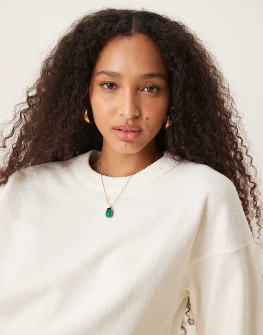 ASOS DESIGN stickad slub avslappnad t-shirt i crème - Image 2
