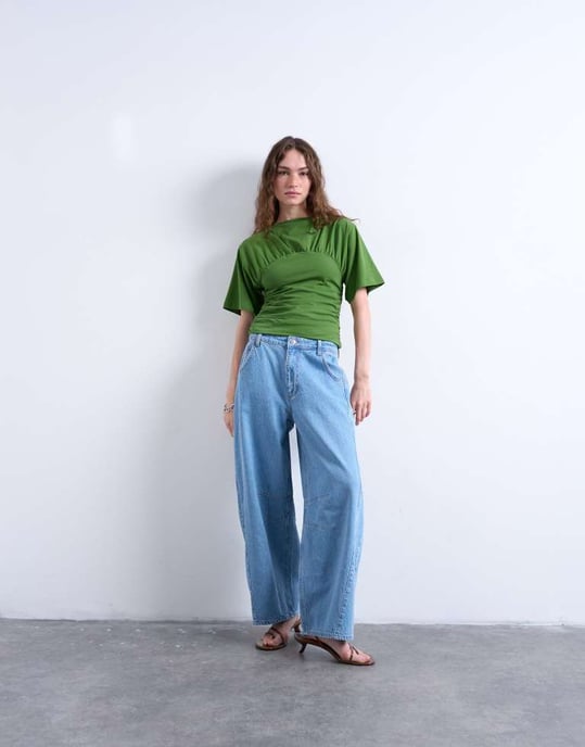 Topshop grön topp med rynkad detalj och korta ärmar - Image 2