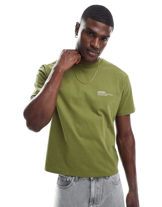 Dr Denim kortärmad T-shirt med rundad hals och loggrafik i grön - Image 1