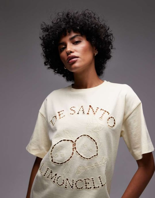 Topshop cutwork limoncello oversized t-shirt i smörkräm - Image 1
