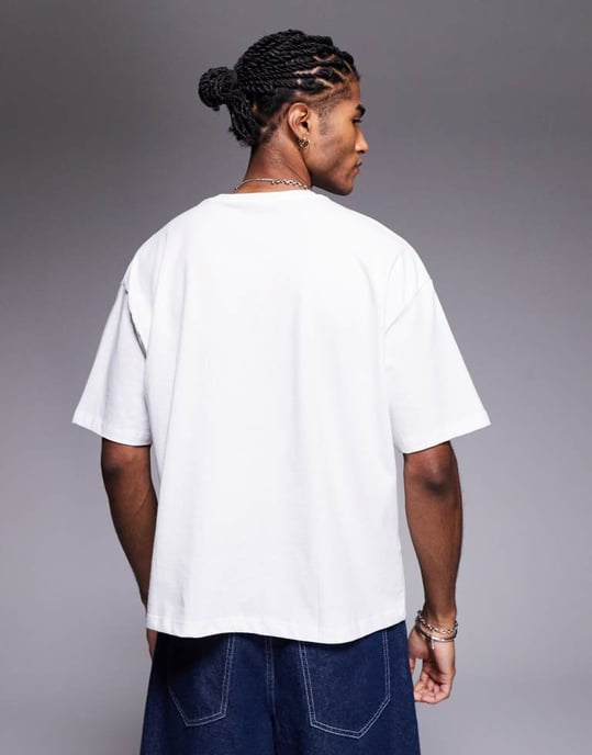 ASOS DESIGN boxig oversized t-shirt med golfgrafik i vitt - Image 4