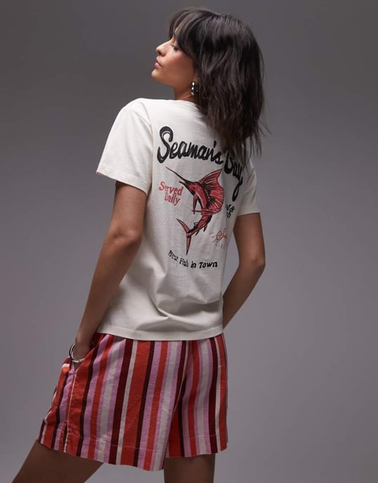 Topshop grafisk Seamans Bay baktryck boxy t-shirt i ecru - Image 1