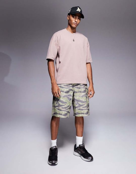 ASOS DESIGN tung boxy oversized t-shirt i tvättad sten - Image 2
