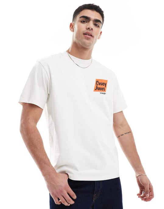 Wrangler Casey Jones arbetskläder logotryck ryggprint avslappnad tungvikts t-shirt i off-white - Image 2