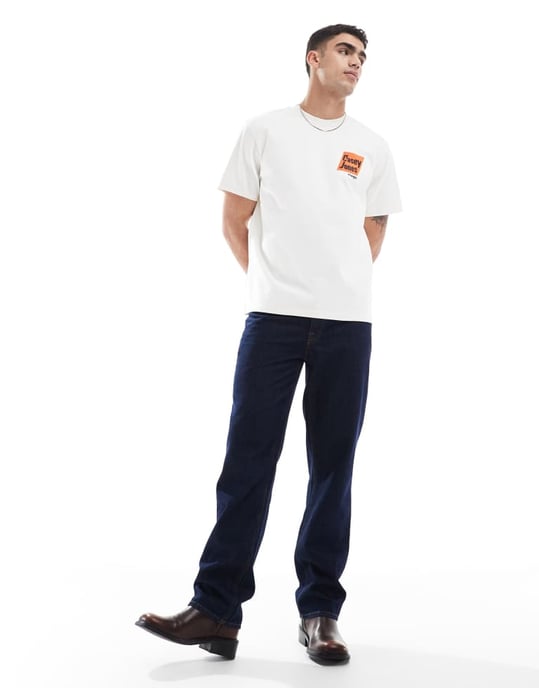 Wrangler Casey Jones arbetskläder logotryck ryggprint avslappnad tungvikts t-shirt i off-white - Image 3