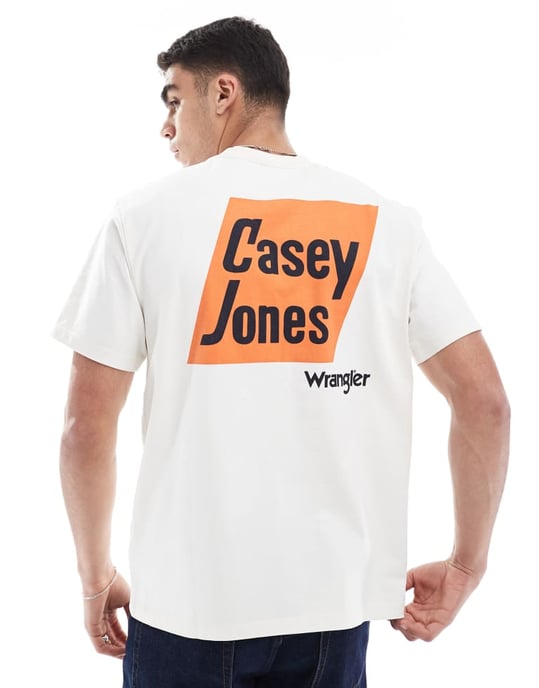 Wrangler Casey Jones arbetskläder logotryck ryggprint avslappnad tungvikts t-shirt i off-white - Image 4