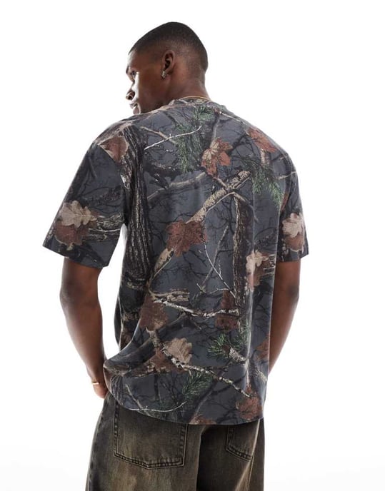 Hollister boxy oversized tvättad t-shirt i kamouflage - Image 4