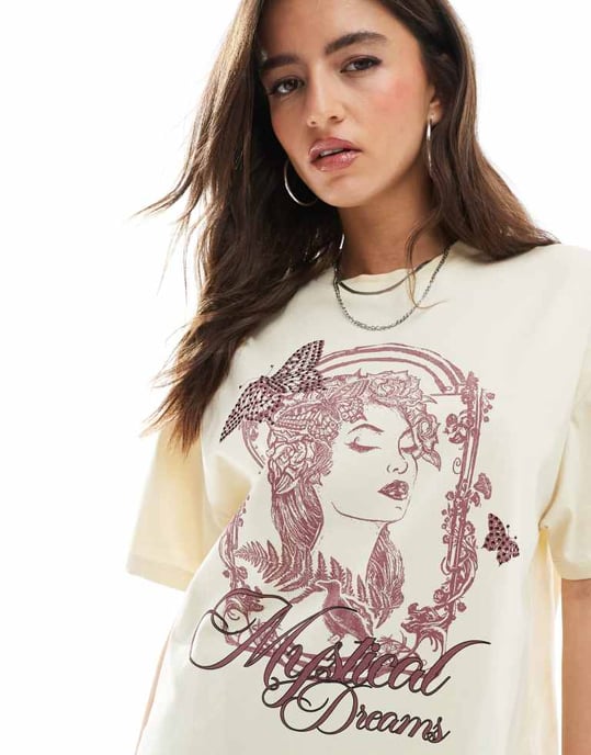 Miss Selfridge mystiska drömmar oversized grafisk t-shirt i smörgul - Image 3